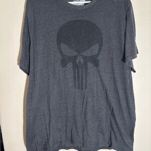 Gray Skull Graphic Men's T-Shirt
